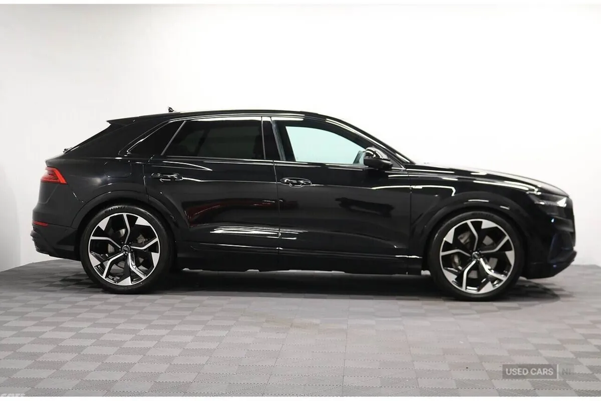 Audi Q8 SUV, Petrol Hybrid, 2023, Black