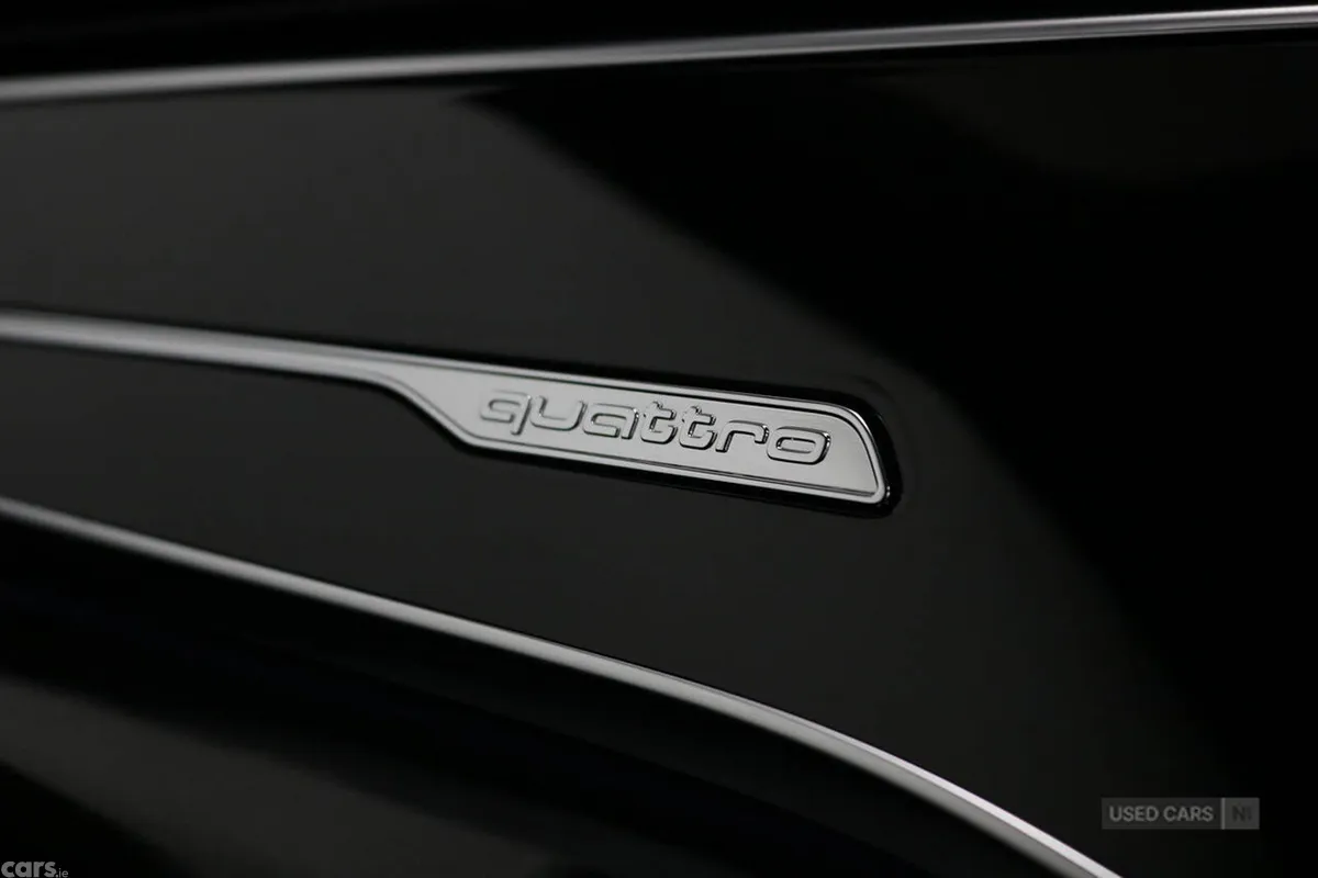 Audi Q8 SUV, Petrol Hybrid, 2023, Black