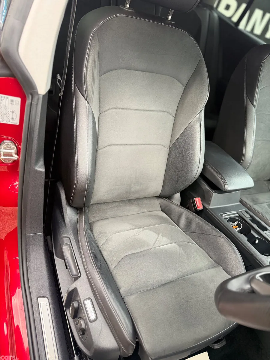 Volkswagen Arteon Hatchback, Diesel, 2023, Red