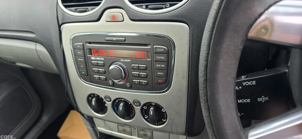 Ford Focus Hatchback, Diesel, 2010, Silver