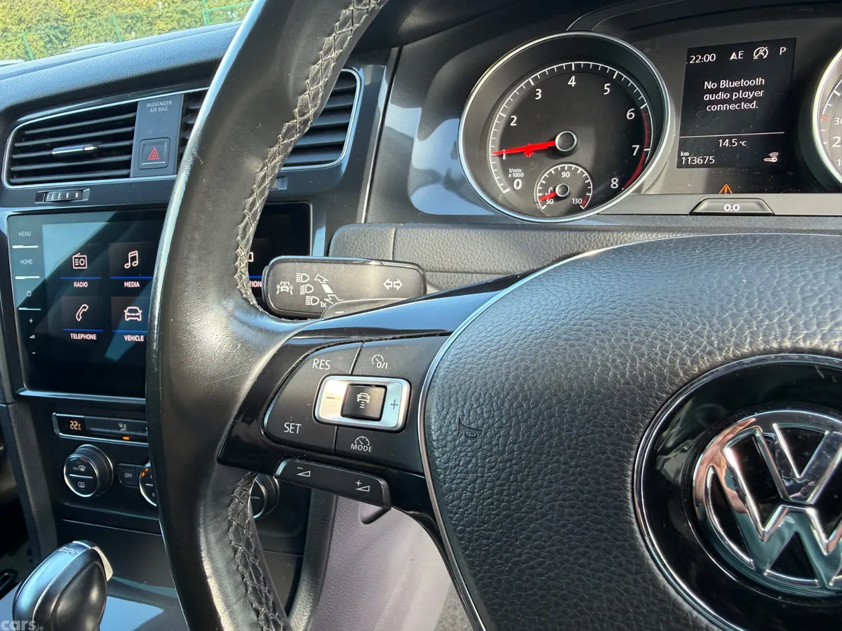 Volkswagen Golf Estate, Petrol, 2017, Black