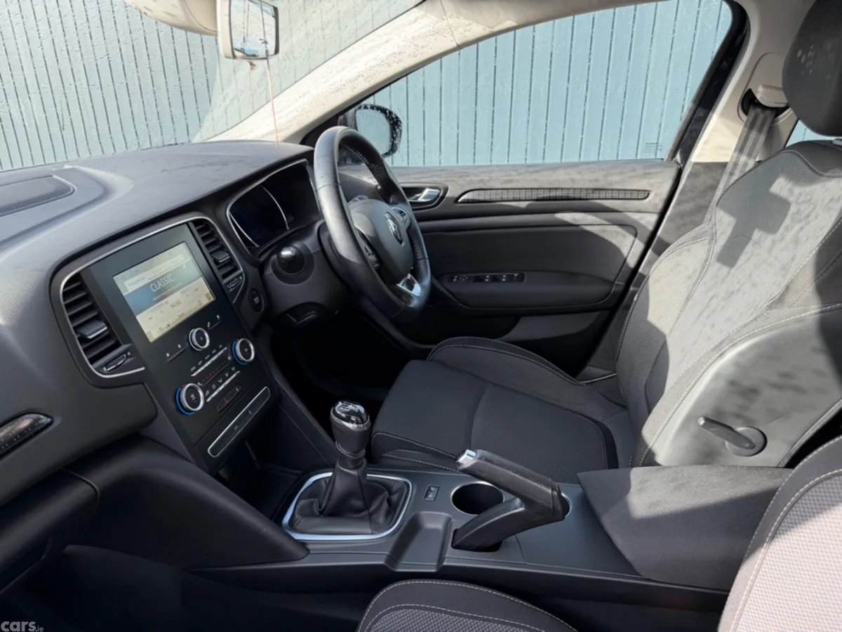 Renault Megane Estate, Diesel, 2020, Black