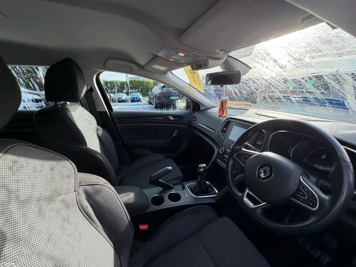 Renault Megane Estate, Diesel, 2020, Black