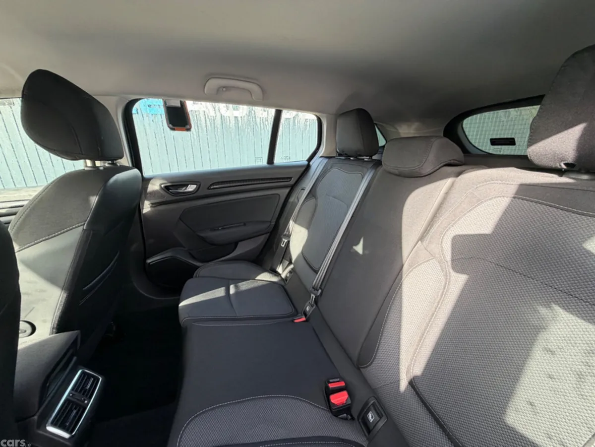 Renault Megane Estate, Diesel, 2020, Black