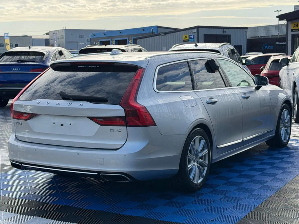 Volvo V90 Estate, Diesel, 2019, Silver