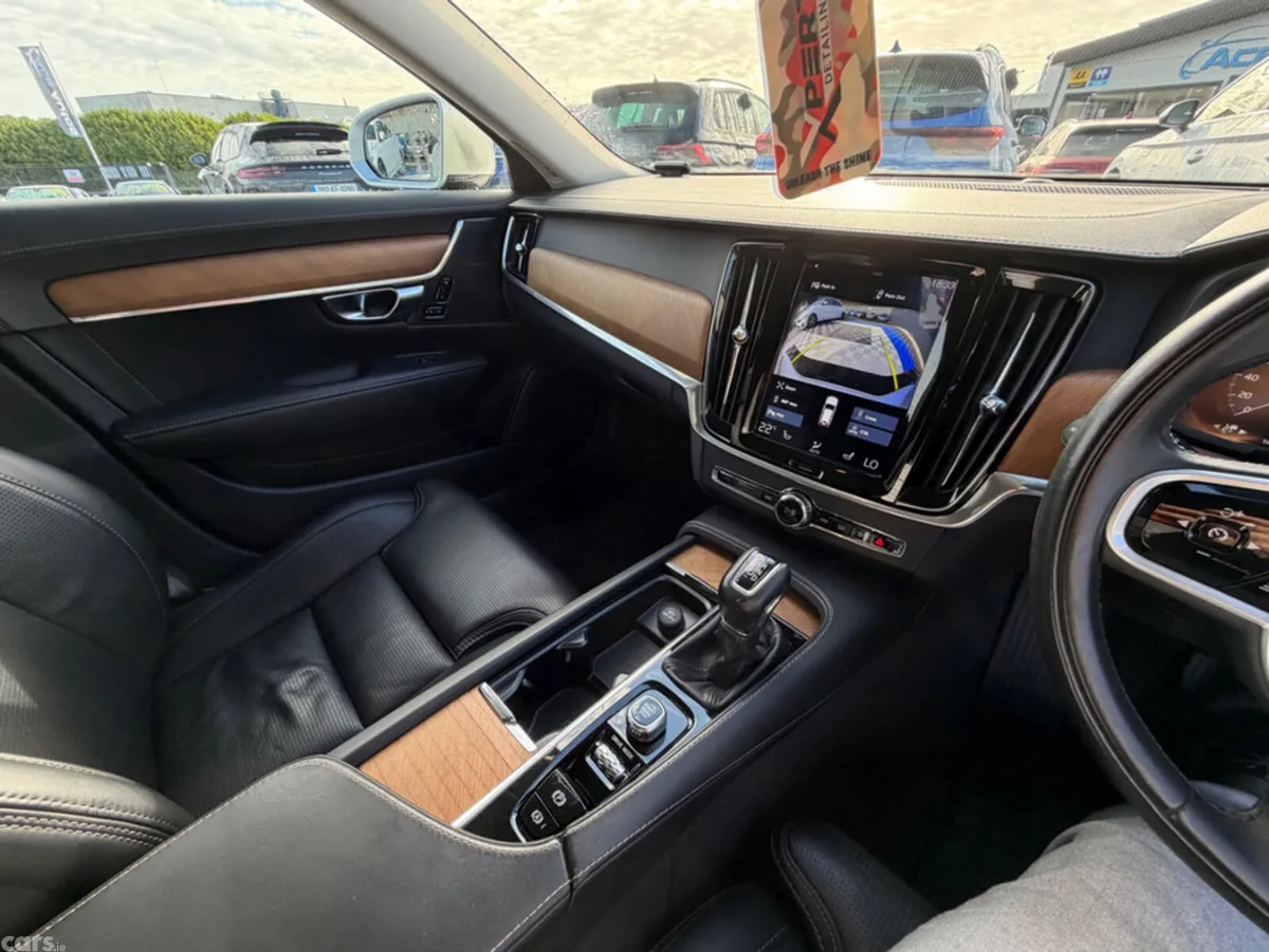 Volvo V90 Estate, Diesel, 2019, Silver