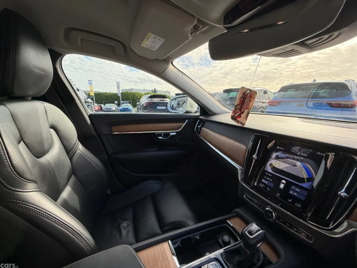 Volvo V90 Estate, Diesel, 2019, Silver