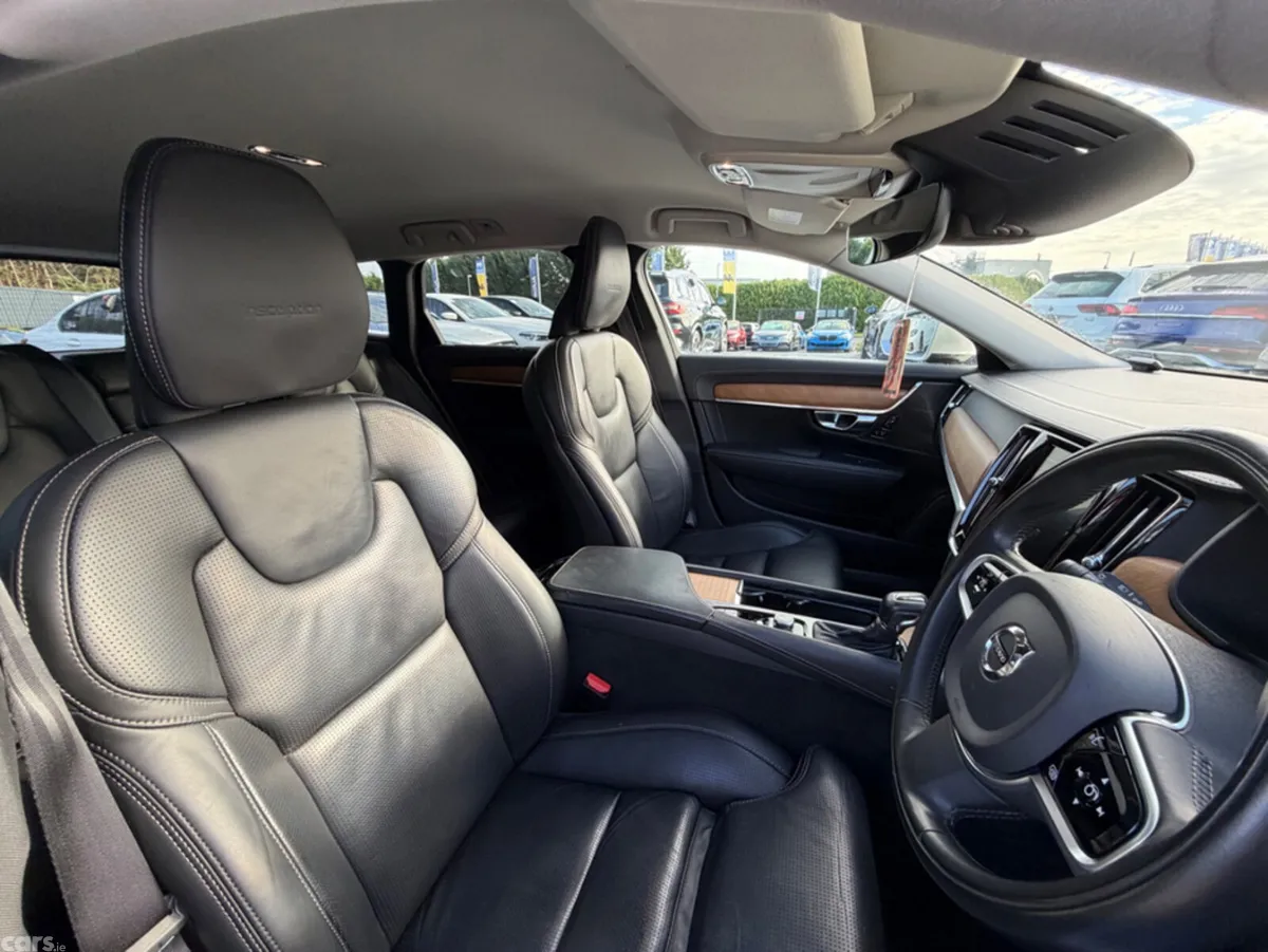 Volvo V90 Estate, Diesel, 2019, Silver
