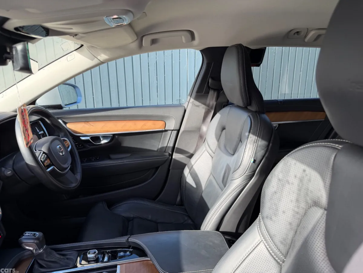 Volvo V90 Estate, Diesel, 2019, Silver