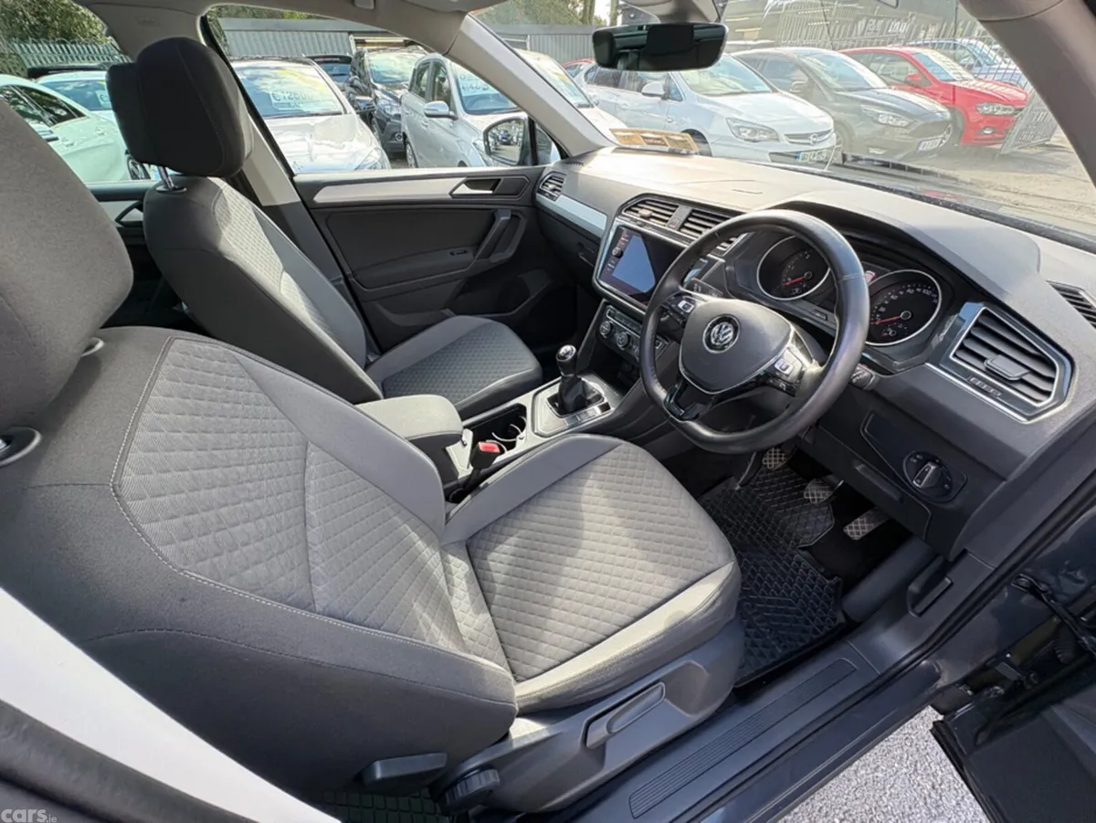 Volkswagen Tiguan SUV, Diesel, 2019, Grey