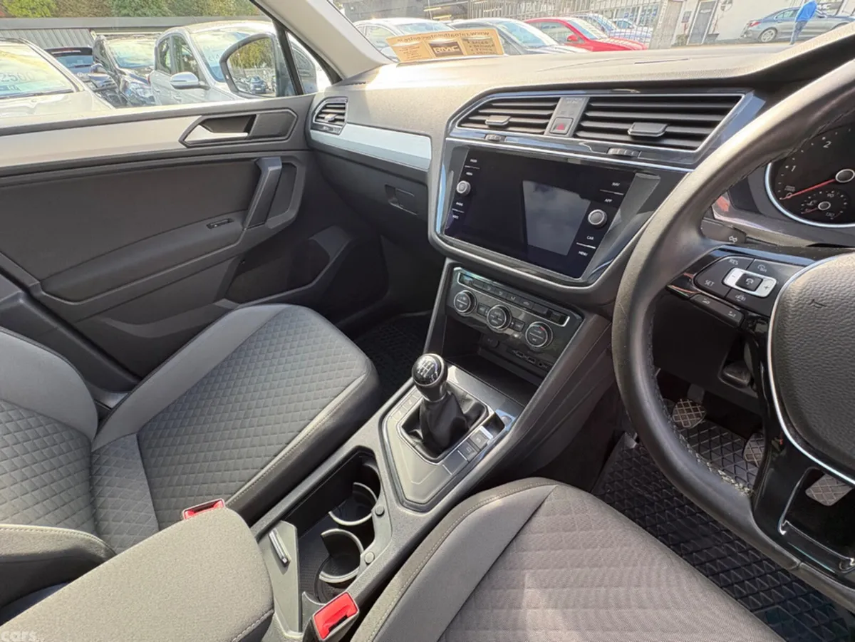 Volkswagen Tiguan SUV, Diesel, 2019, Grey