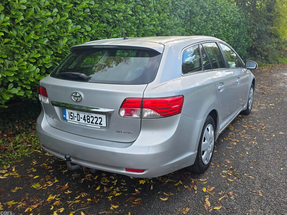 Toyota Avensis Estate, Diesel, 2015, Silver