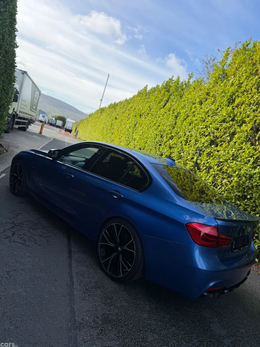 BMW 3-Series Saloon, Diesel, 2016, Blue