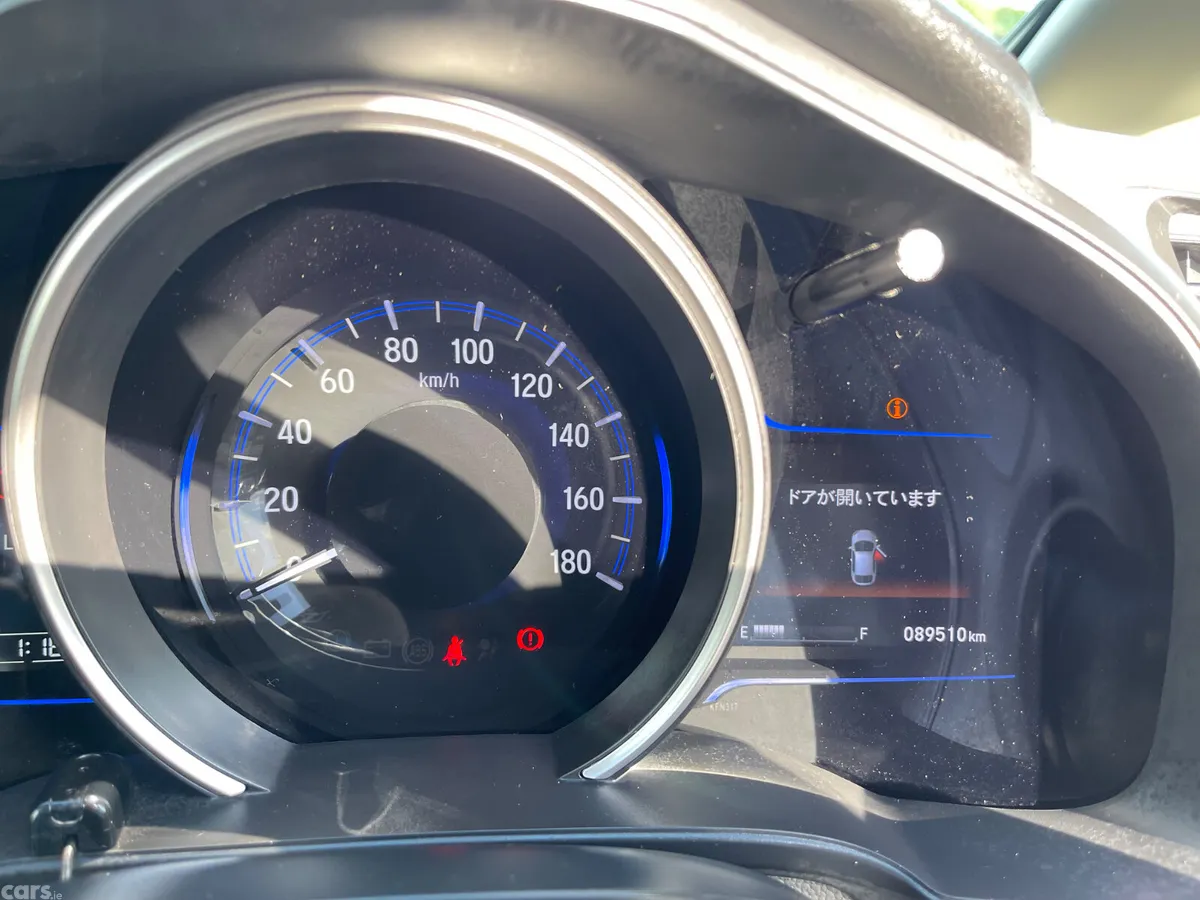 Honda Fit Hatchback, Petrol Hybrid, 2016, White
