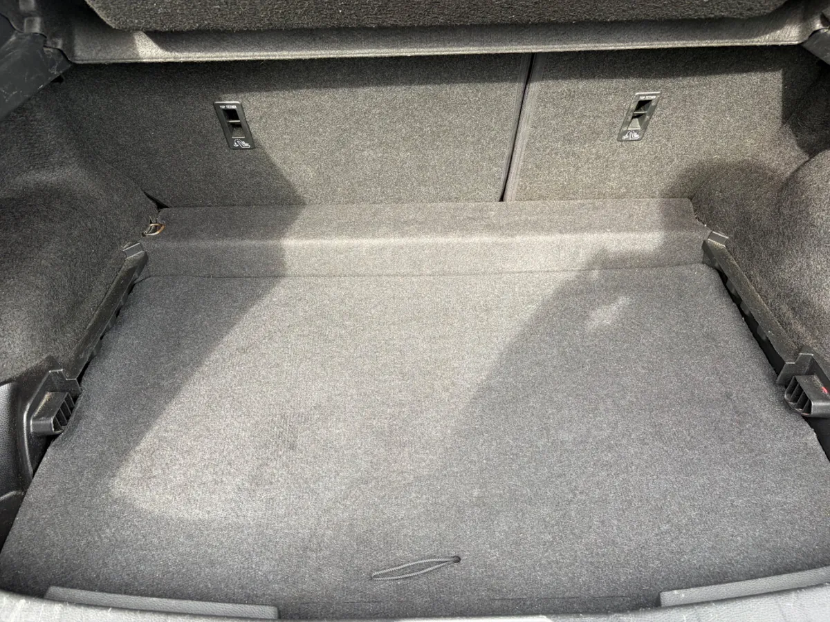 Nissan Qashqai Hatchback, Diesel, 2019, Black