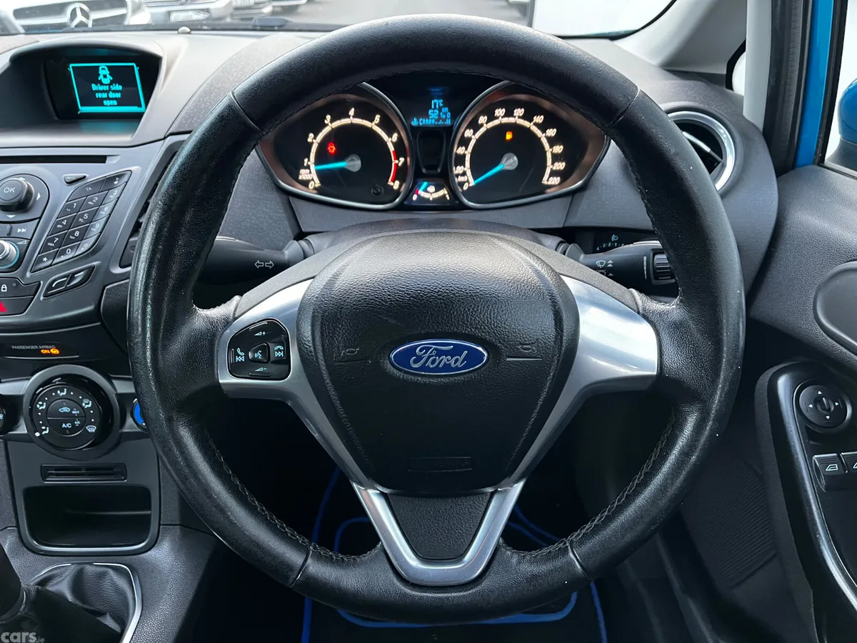 Ford Fiesta Hatchback, Petrol, 2015, Blue