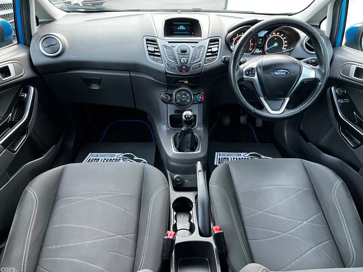 Ford Fiesta Hatchback, Petrol, 2015, Blue