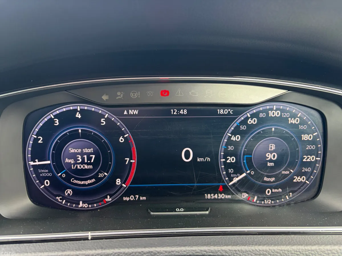 Volkswagen Golf Estate, Petrol, 2017, Red