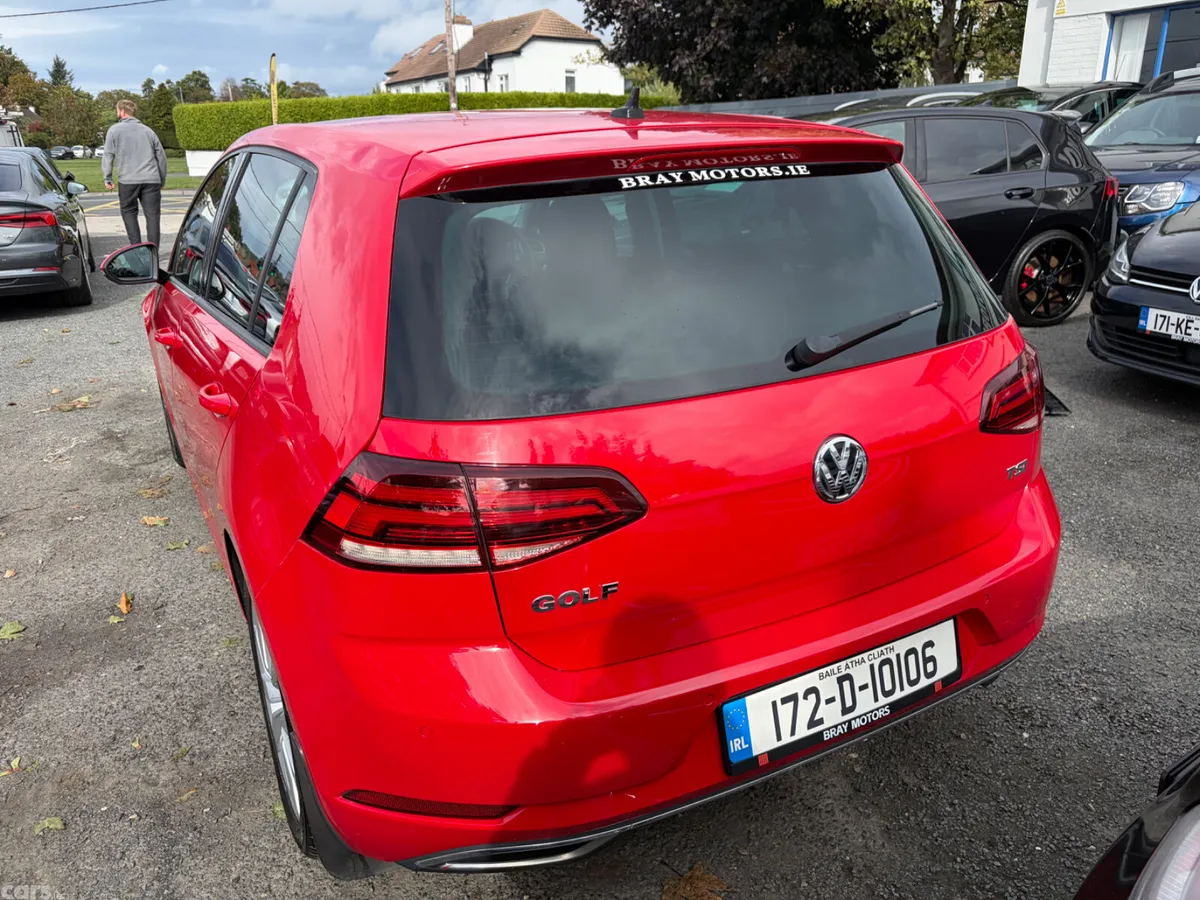 Volkswagen Golf Estate, Petrol, 2017, Red