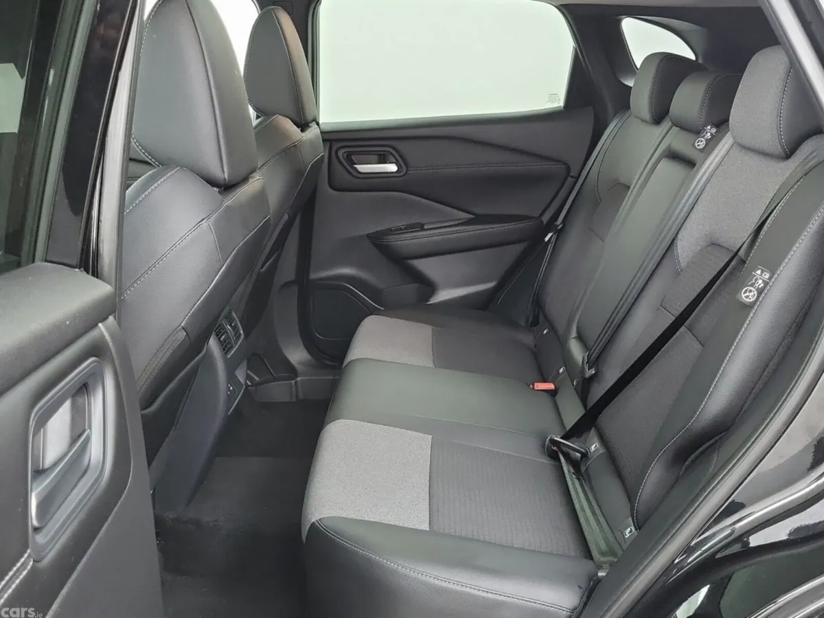 Nissan Qashqai MPV, Petrol Hybrid, 2026, Black