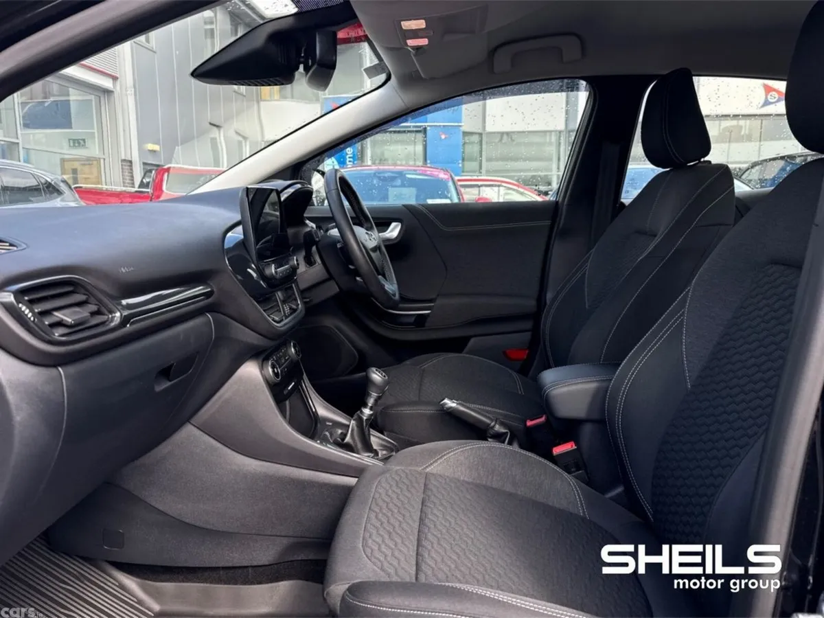 Ford Puma MPV, Petrol Hybrid, 2022, Black