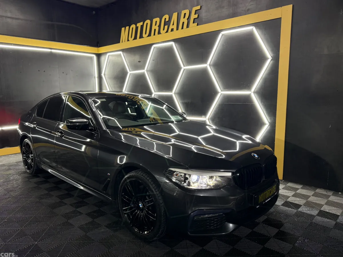 BMW 5-Series Saloon, Petrol Plug-in Hybrid, 2017, Grey