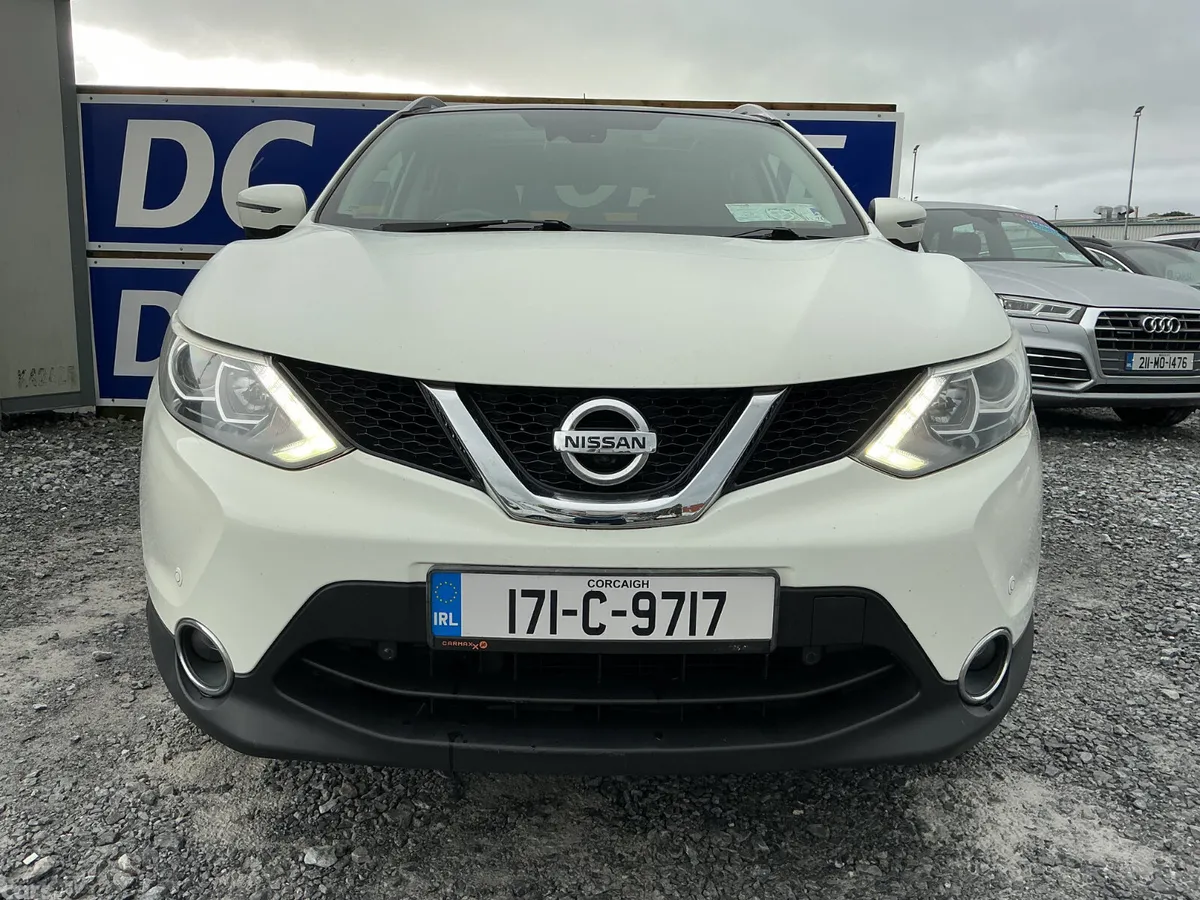 Nissan Qashqai SUV, Diesel, 2017, White