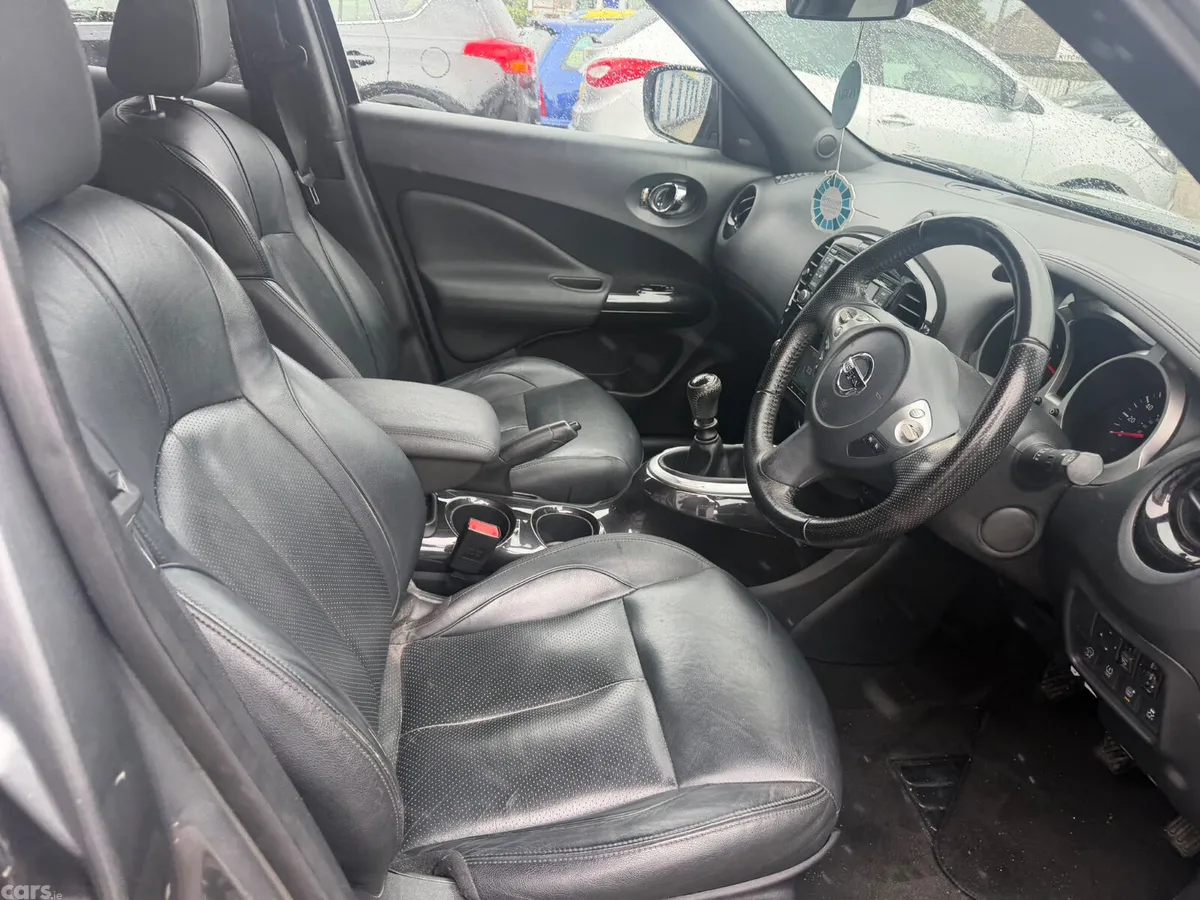 Nissan Juke SUV, Diesel, 2016, Grey