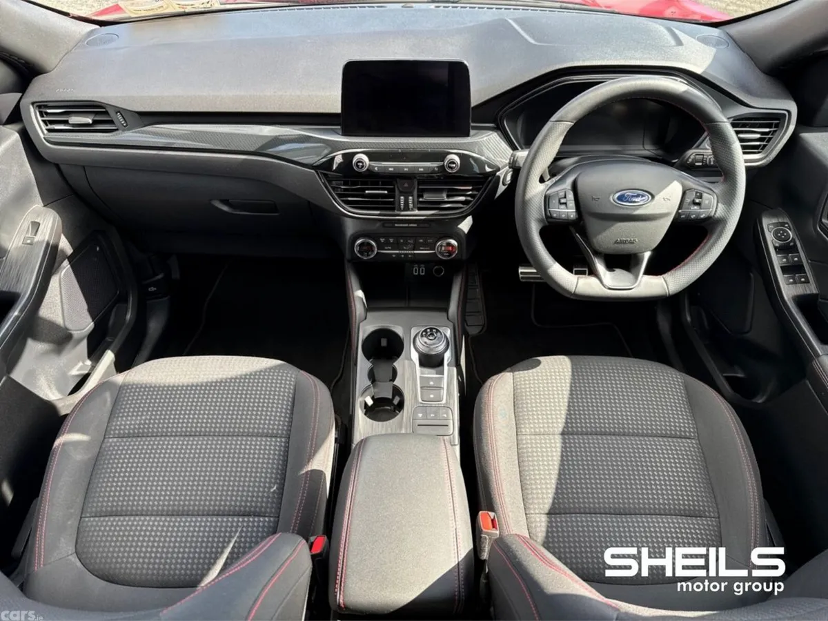 Ford Kuga SUV, Petrol Plug-in Hybrid, 2022, Red