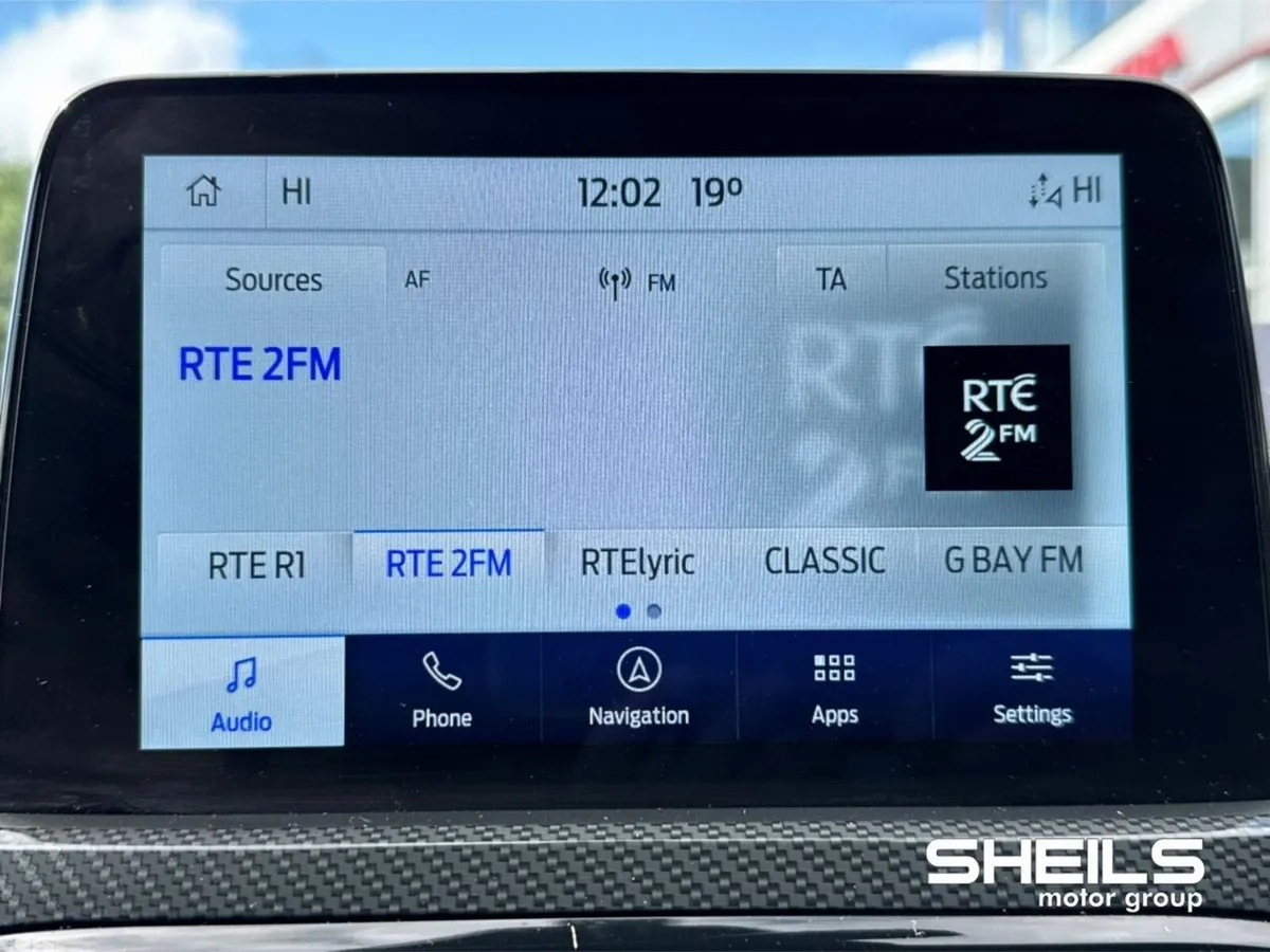 Ford Kuga SUV, Petrol Plug-in Hybrid, 2022, Red