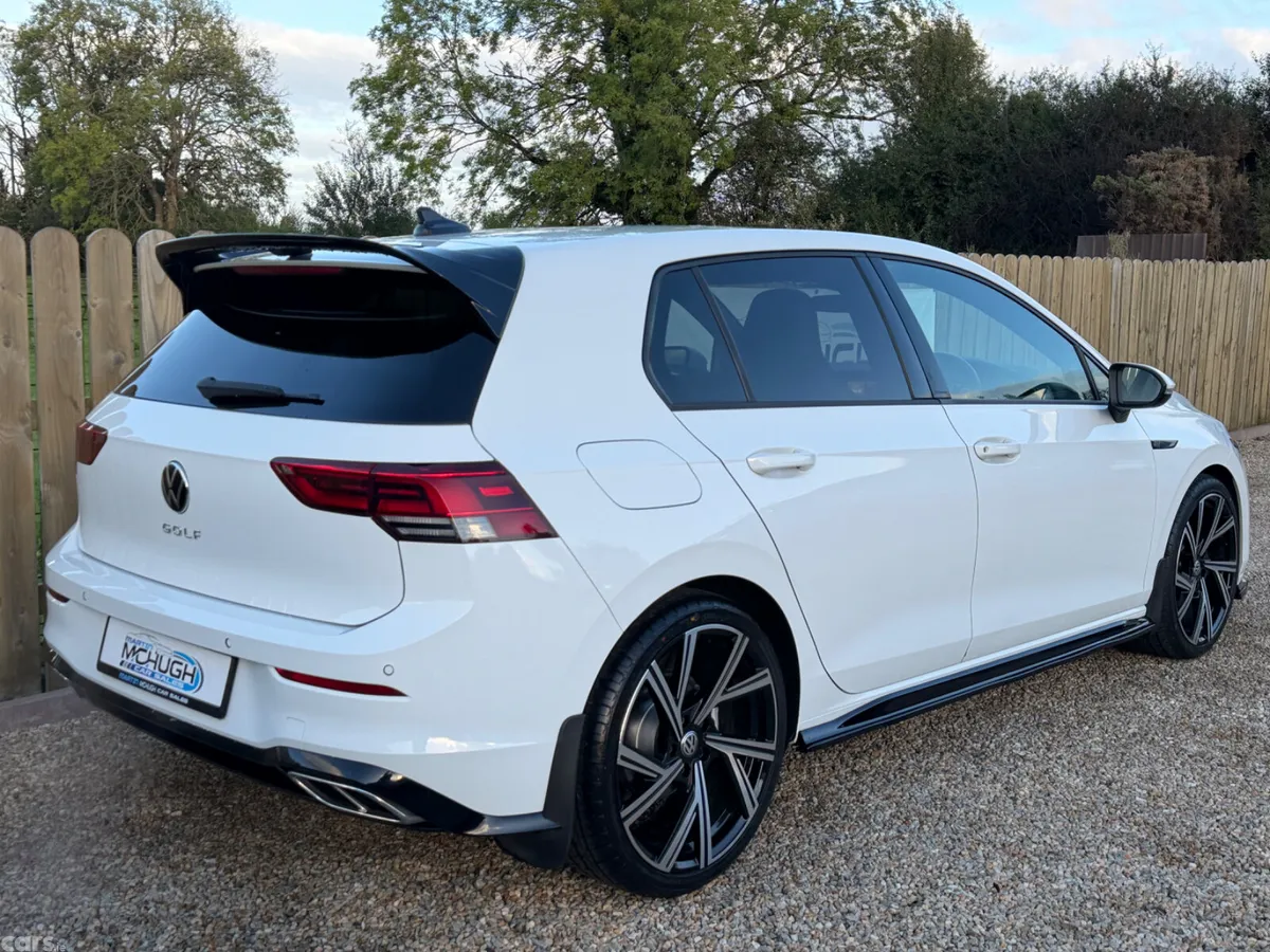 Volkswagen Golf Estate, Diesel, 2021, White