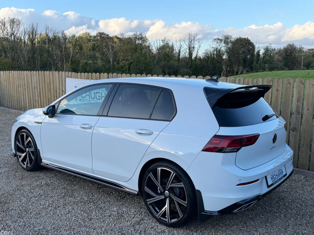Volkswagen Golf Estate, Diesel, 2021, White