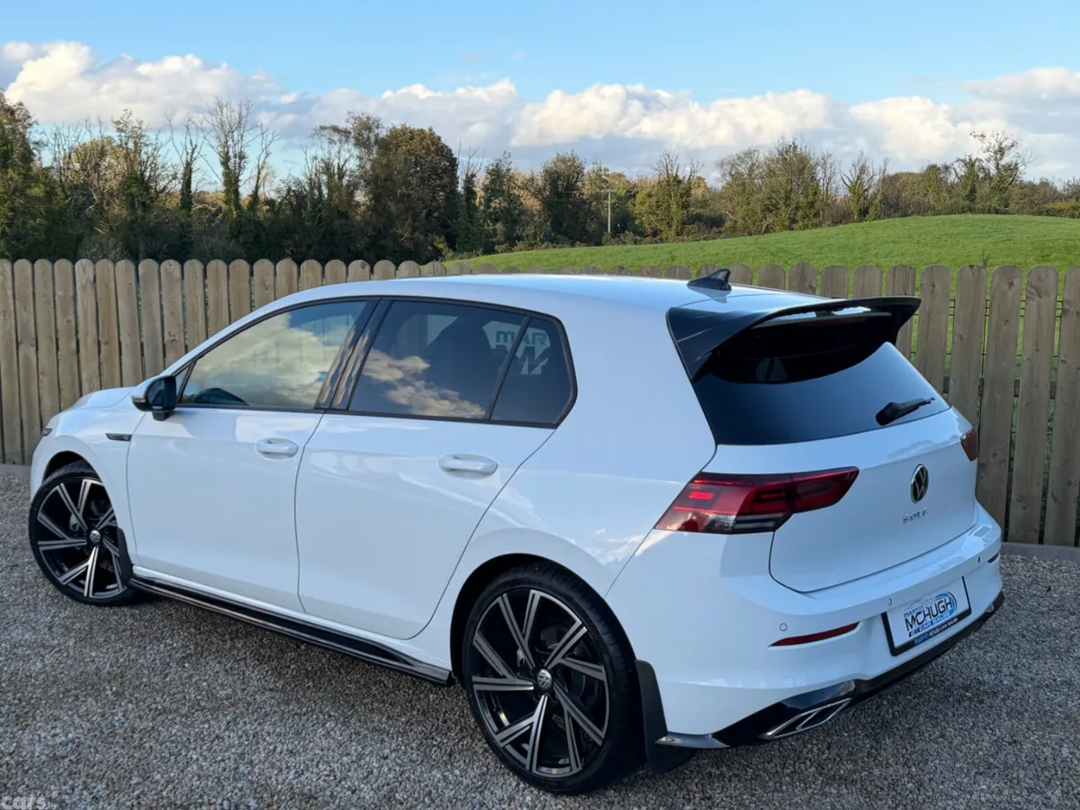 Volkswagen Golf Estate, Diesel, 2021, White