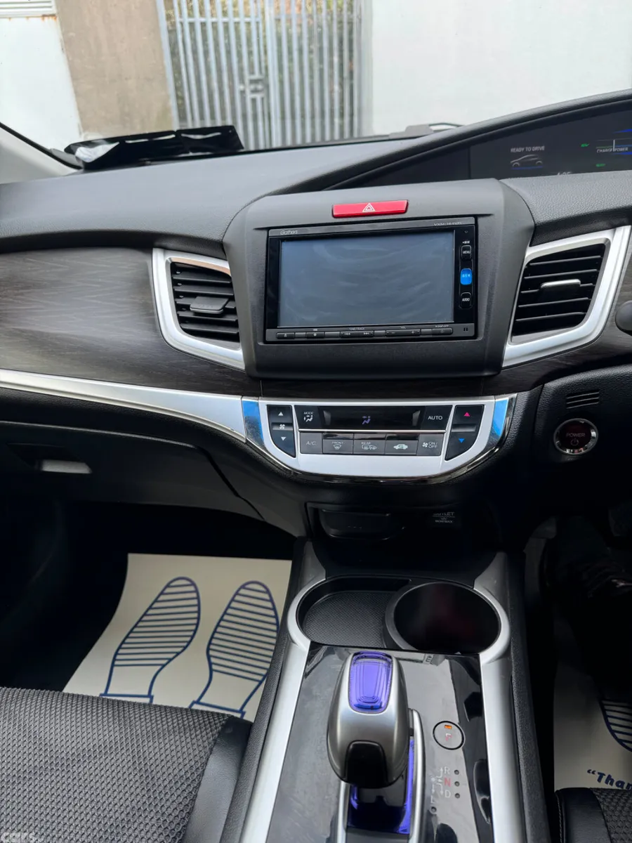 Honda Jade MPV, Petrol Hybrid, 2015, Black