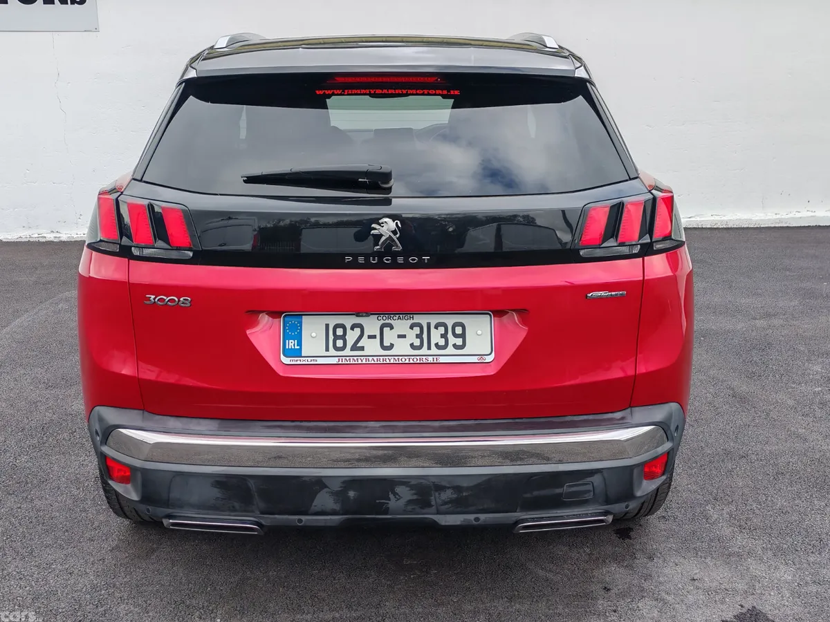 Peugeot 3008 MPV, Petrol, 2018, Red