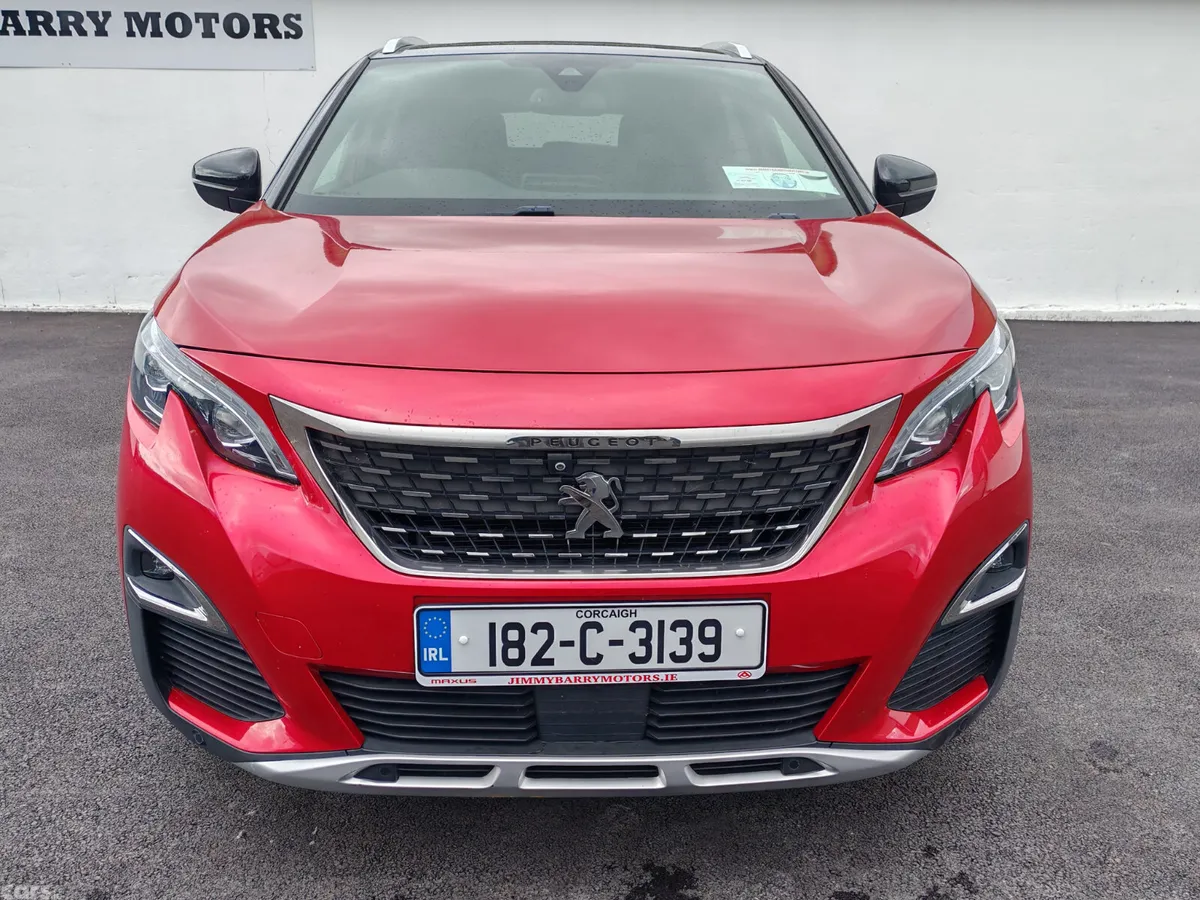 Peugeot 3008 MPV, Petrol, 2018, Red