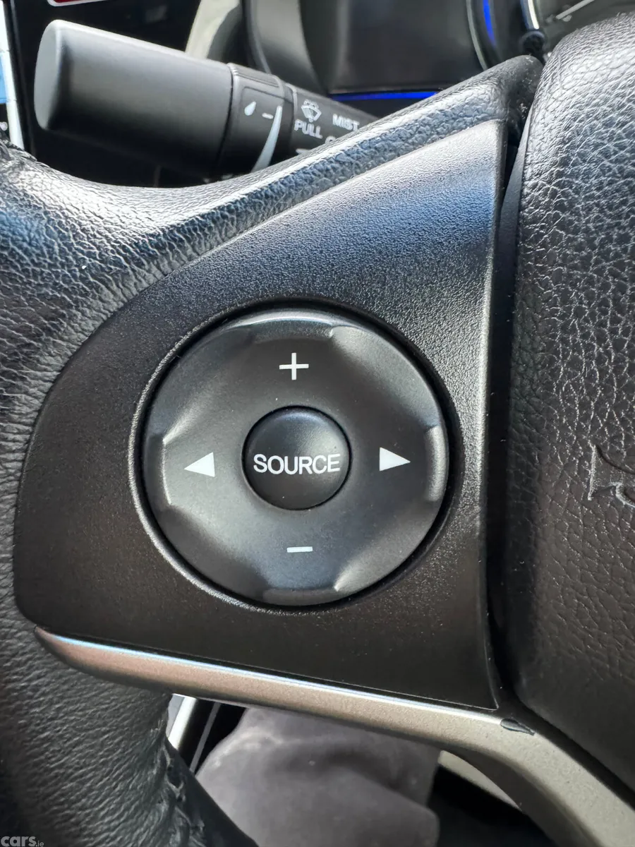 Honda Grace Saloon, Petrol Hybrid, 2015, Silver