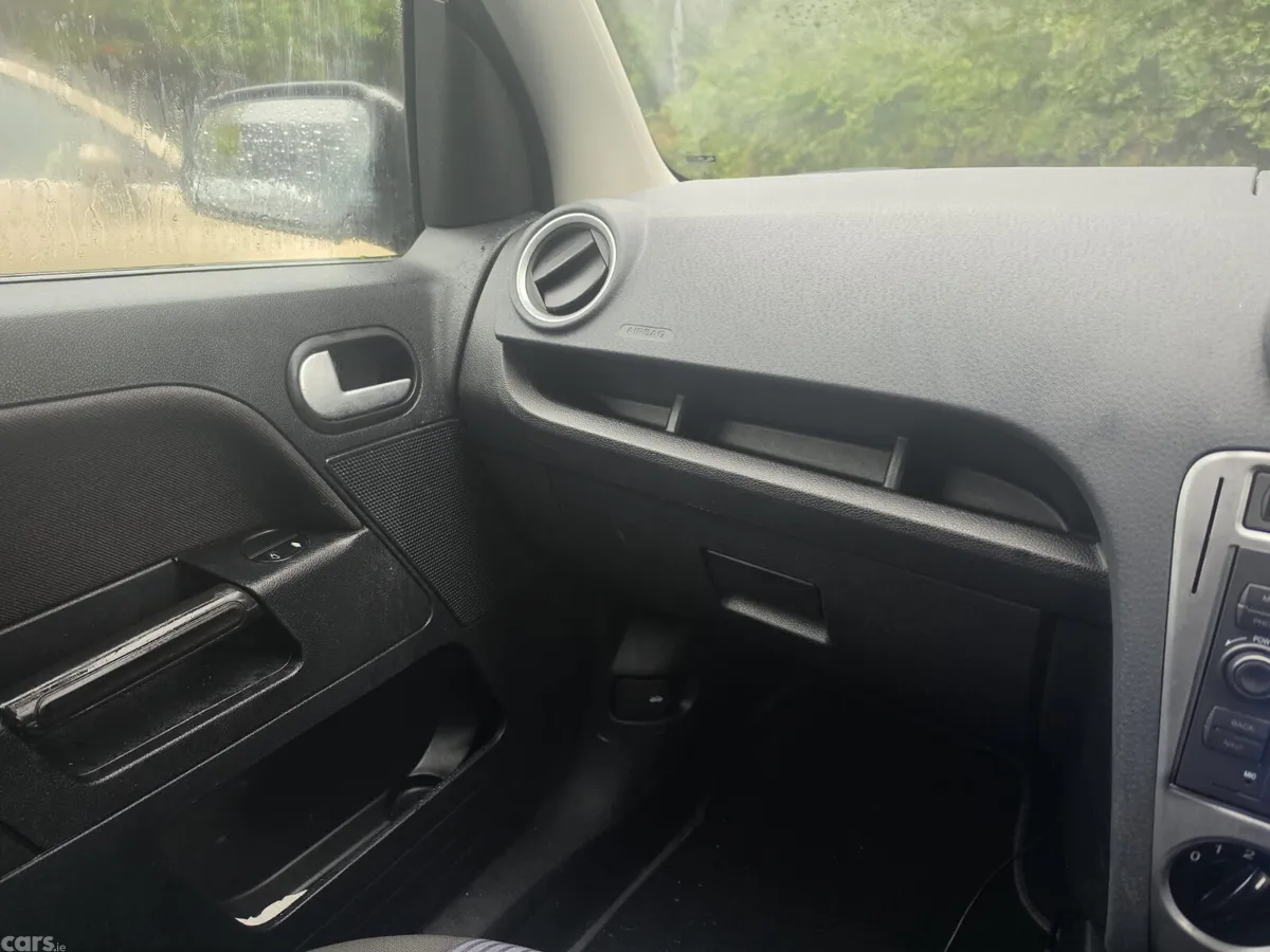 Ford Fusion Hatchback, Diesel, 2008, Blue