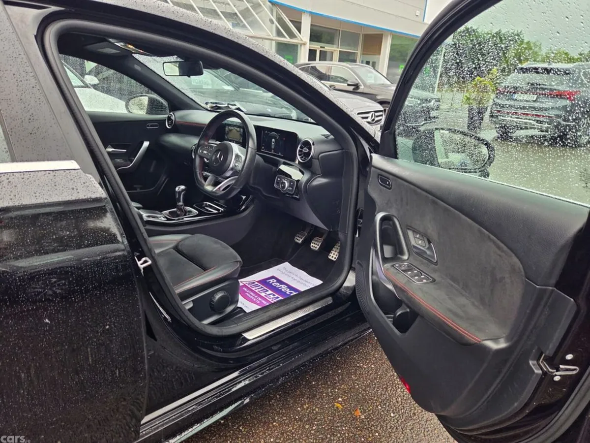 Mercedes-Benz A-Class Estate, Petrol, 2019, Black