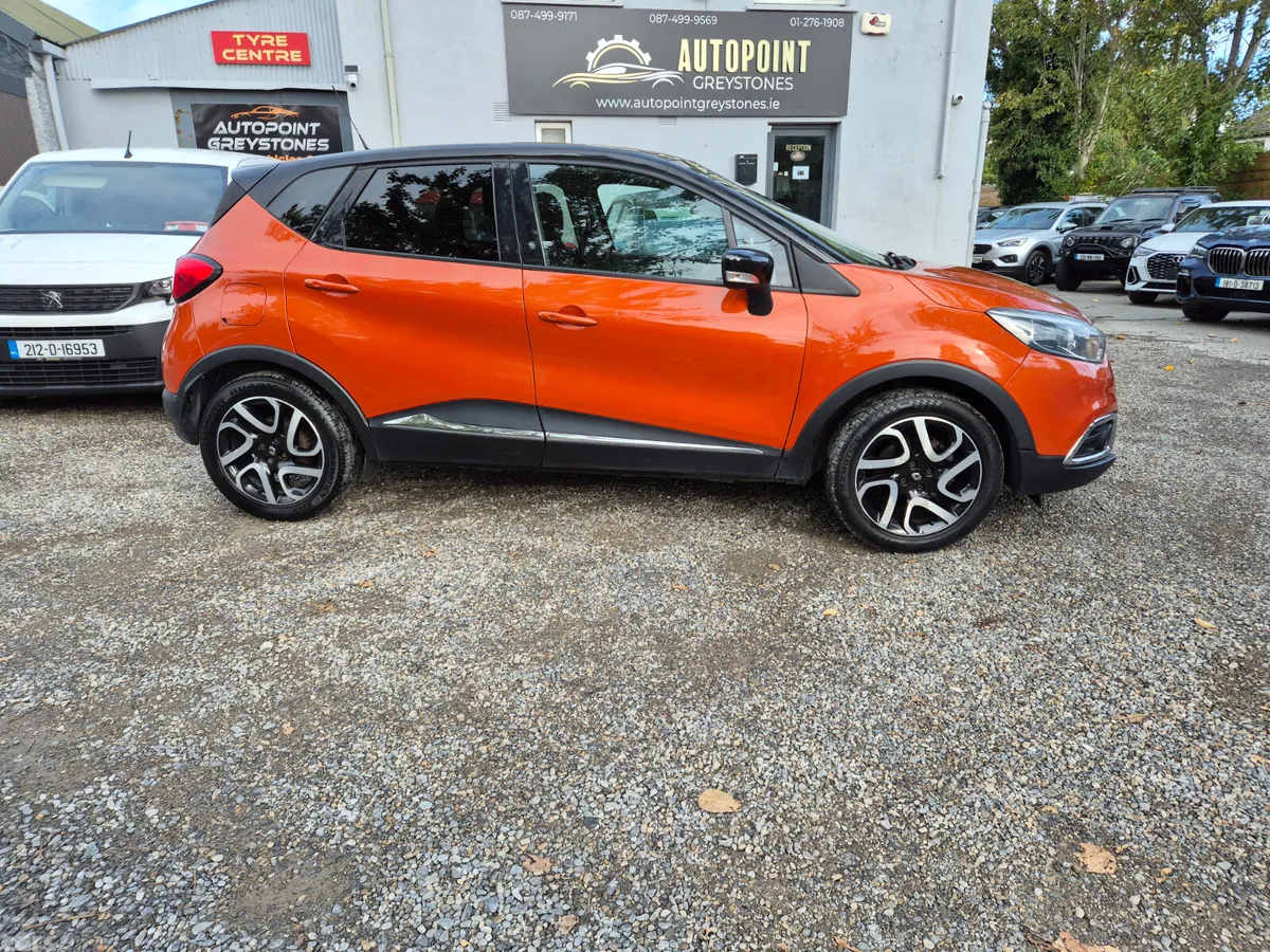 Renault Captur Hatchback, Diesel, 2015, Orange