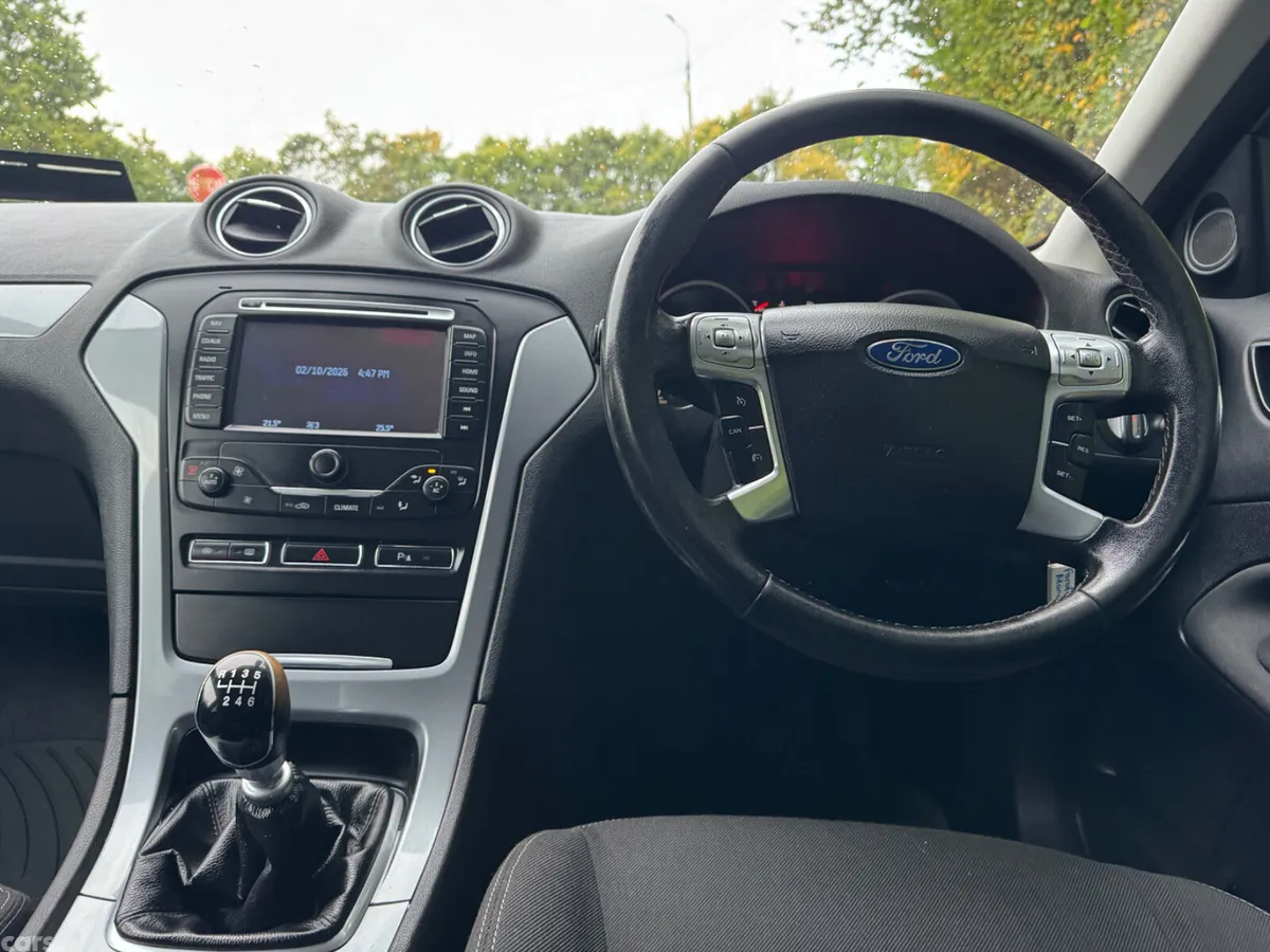 Ford Mondeo Hatchback, Diesel, 2013, White