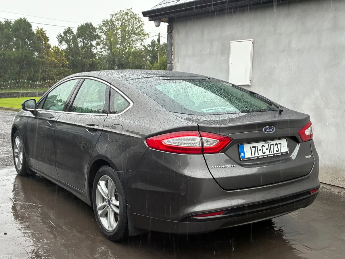 Ford Mondeo Hatchback, Diesel, 2017, Grey