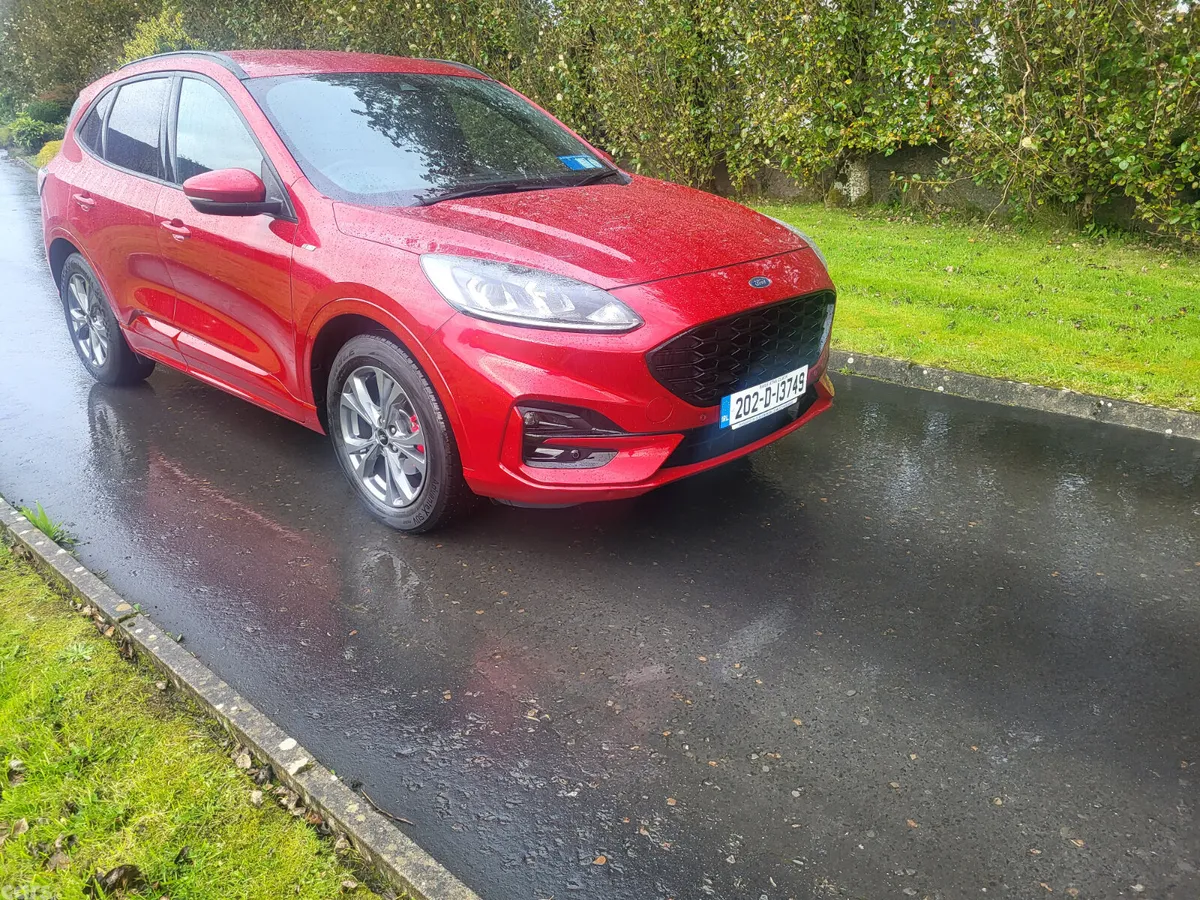 Ford Kuga SUV, Diesel, 2020, Red