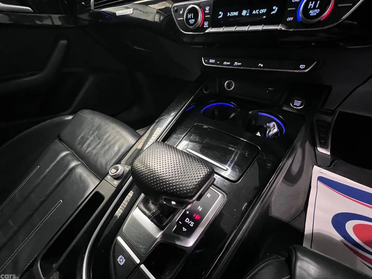 Audi A4 Saloon, Diesel, 2021, Blue