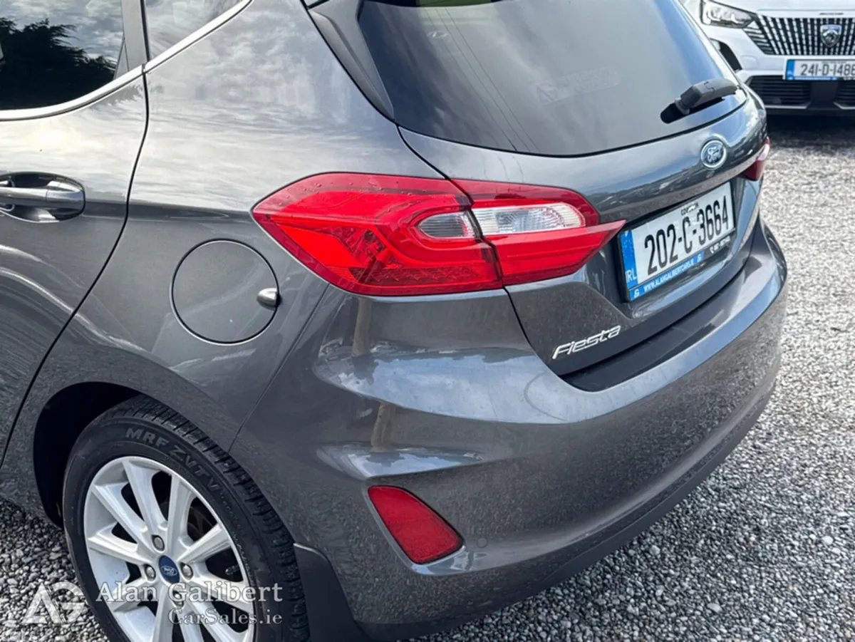 Ford Fiesta Hatchback, Petrol, 2020, Grey