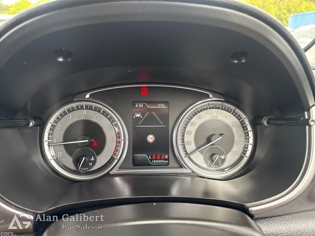 Suzuki Vitara SUV, Petrol, 2021, Grey
