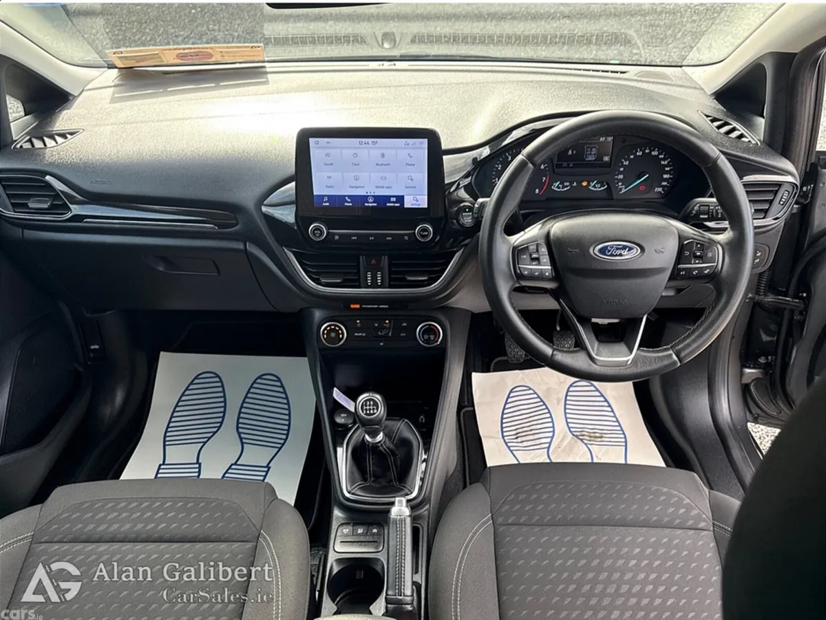 Ford Fiesta Hatchback, Petrol, 2020, Grey