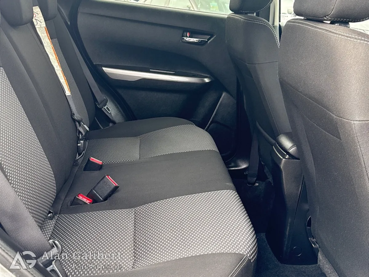 Suzuki Vitara SUV, Petrol, 2021, Grey