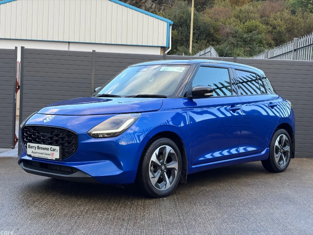 Suzuki Swift Hatchback, Petrol Hybrid, 2025, Blue