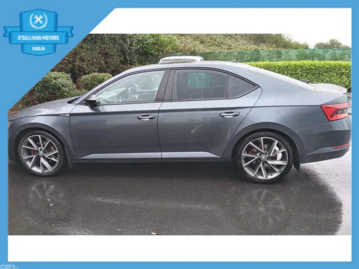 Skoda Superb Hatchback, Diesel, 2020, Grey
